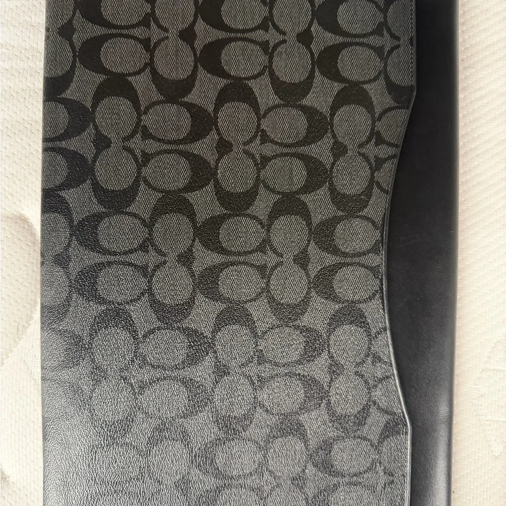 Black Patterned Men's Bag